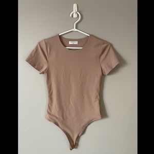 Aritzia Babaton Contour Bodysuit